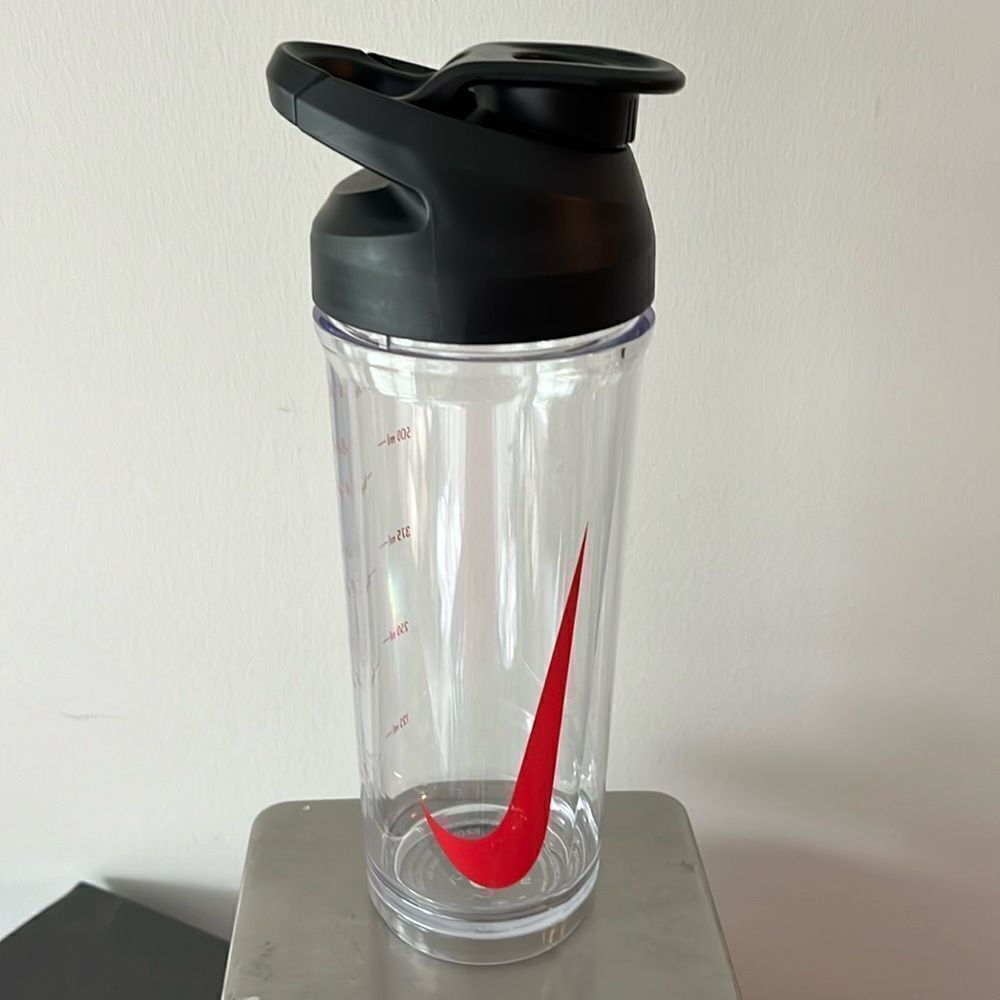 Nike Red Big Swoosh 24 oz clear plastic BPA free sports tall water bottle